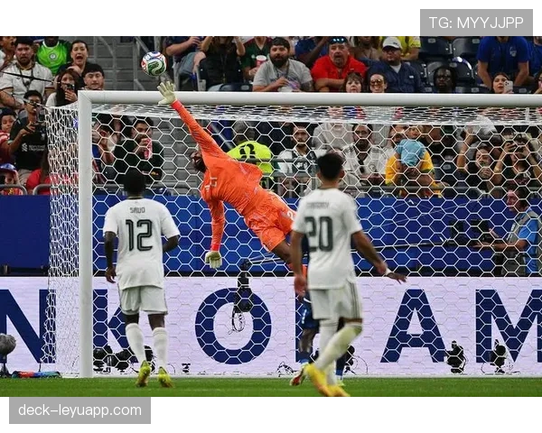 西班牙1-0乌拉圭：世界杯H组末轮战报